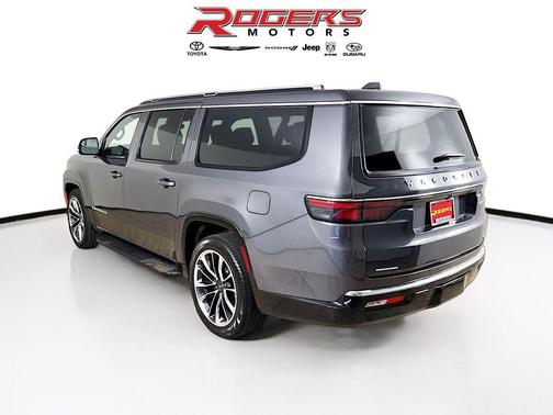 2023 Jeep Wagoneer L Series II 4x4