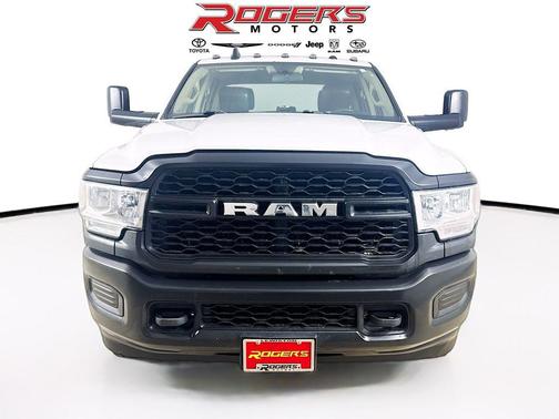 2020 RAM 3500 Tradesman Crew Cab 4x4 8' Box