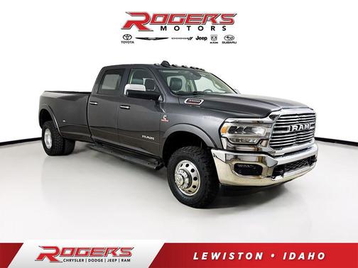 2022 RAM 3500 Laramie Crew Cab 4x4 8' Box