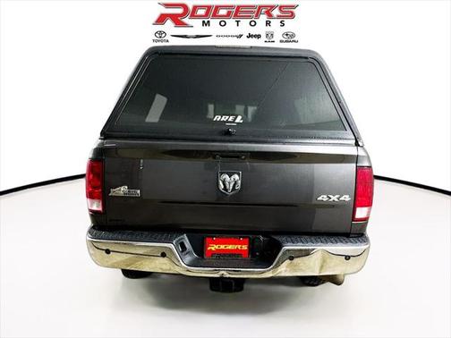 2017 RAM 2500 Big Horn Crew Cab 4x4 6'4' Box