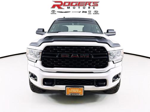 2022 RAM 3500 Big Horn Crew Cab 4x4 8' Box