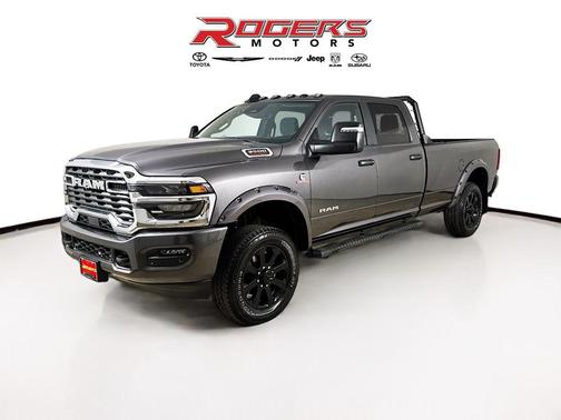 2025 RAM 3500 Big Horn Crew Cab 4x4 8' Box