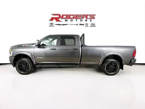 2025 RAM 3500 Big Horn Crew Cab 4x4 8' Box