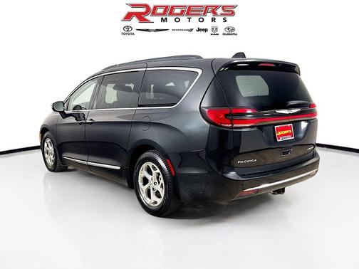 2022 Chrysler Pacifica Limited