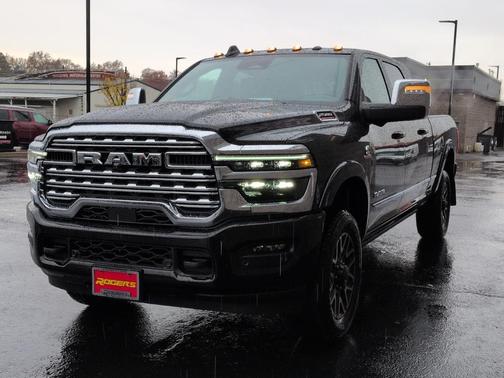 2026 RAM 2500 Limited Mega Cab 4x4 6'4' Box
