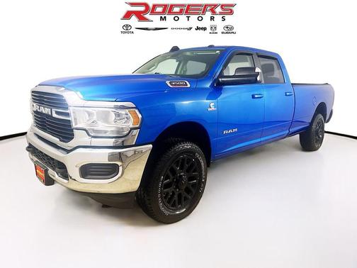 2020 RAM 3500 Big Horn Crew Cab 4x4 8' Box