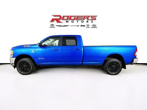 2020 RAM 3500 Big Horn Crew Cab 4x4 8' Box