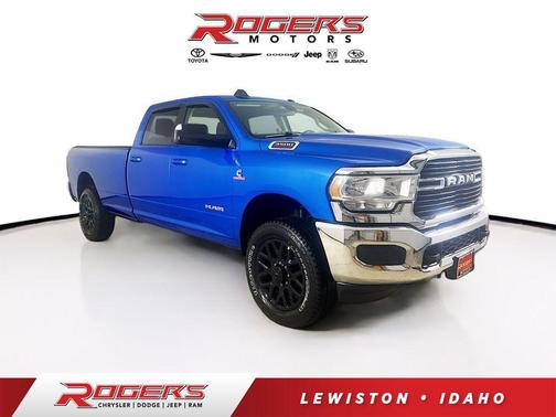 2020 RAM 3500 Big Horn Crew Cab 4x4 8' Box