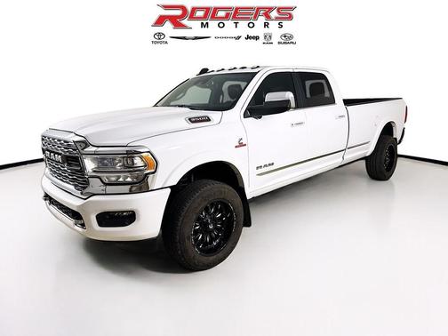 2021 RAM 3500 Limited Crew Cab 4x4 8' Box