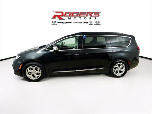 2023 Chrysler Pacifica Limited