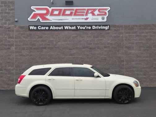2005 Dodge Magnum RT