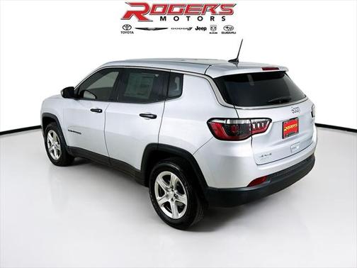 2024 Jeep Compass Sport
