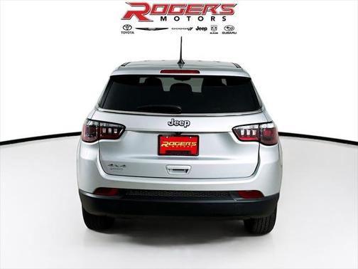 2024 Jeep Compass Sport