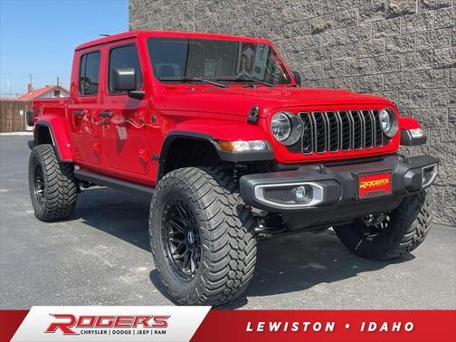 2025 Jeep Gladiator Sport S