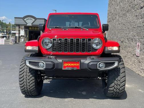 2025 Jeep Gladiator Sport S