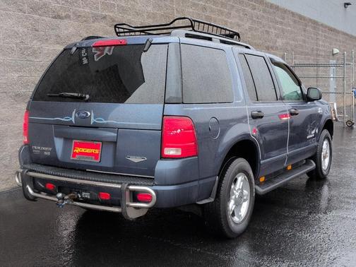 2004 Ford Explorer XLT Sport