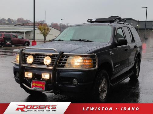 2004 Ford Explorer XLT Sport