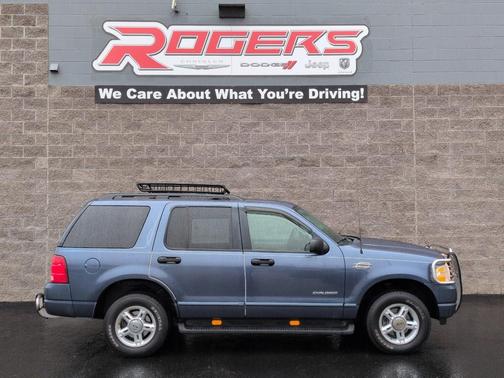 2004 Ford Explorer XLT Sport
