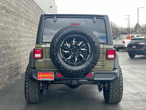 2025 Jeep Wrangler Sport