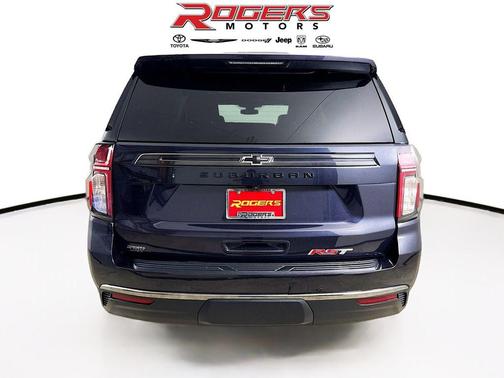 2022 Chevrolet Suburban RST