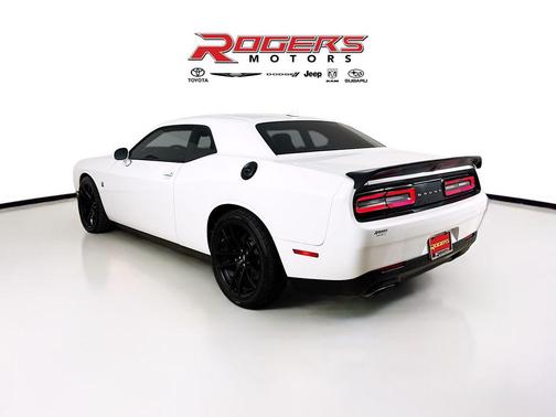 White Knuckle Clearcoat 2021 Dodge Challenger R/T Scat Pack