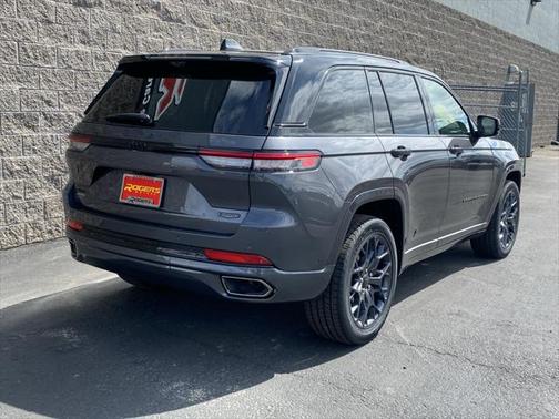2025 Jeep Grand Cherokee Summit