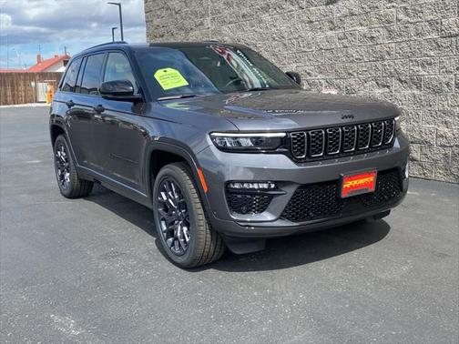 2025 Jeep Grand Cherokee Summit