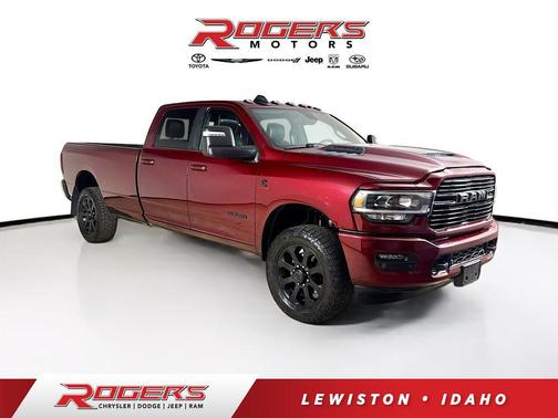 2024 RAM 3500 Laramie Crew Cab 4x4 8' Box