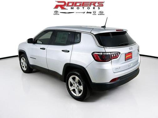 2024 Jeep Compass Sport