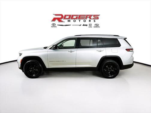 2023 Jeep Grand Cherokee L Laredo