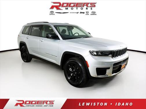 2023 Jeep Grand Cherokee L Laredo