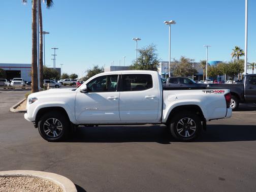 2018 Toyota Tacoma TRD Sport