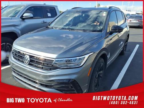 2024 Volkswagen Tiguan 2.0T SE R-Line Black