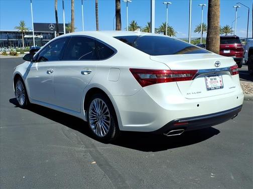 WHITE 2018 Toyota Avalon Limited