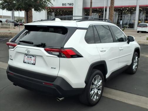 2020 Toyota RAV4 XLE Premium