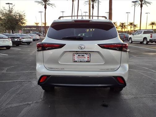 2024 Toyota Highlander Limited