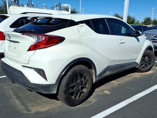 2020 Toyota C-HR LE