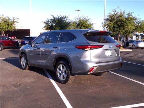 2021 Toyota Highlander Hybrid LE