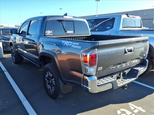 2022 Toyota Tacoma Cement/Black Fabric