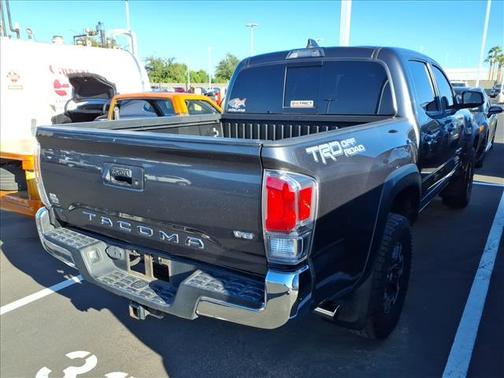 2022 Toyota Tacoma Cement/Black Fabric