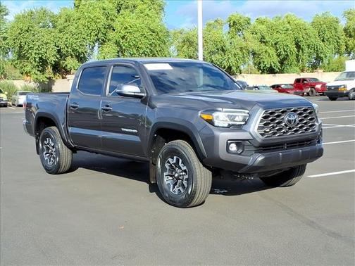 2022 Toyota Tacoma Cement/Black Fabric