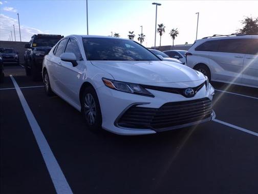 2022 Toyota Camry LE