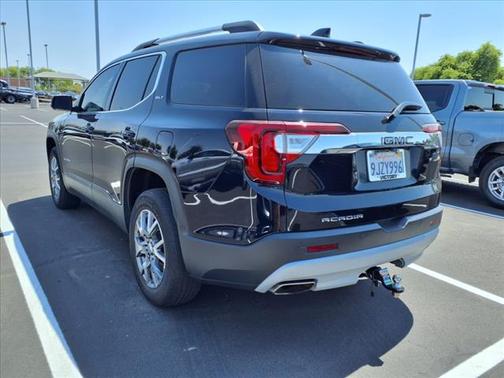 2022 GMC Acadia FWD SLT