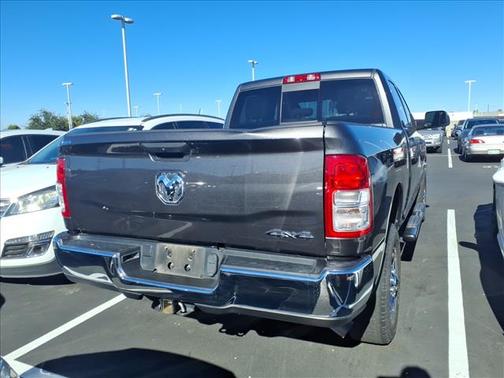 2022 RAM 2500 Tradesman Crew Cab 4x4 6'4' Box