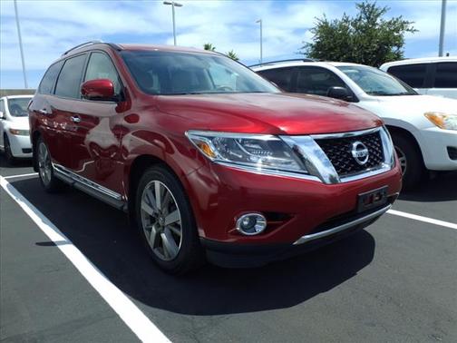 2015 Nissan Pathfinder Platinum
