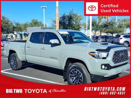 2023 Toyota Tacoma Cement/Black Fabric