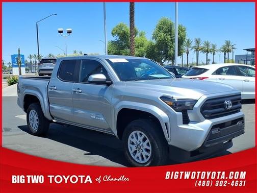 Celestial Silver Metallic 2025 Toyota Tacoma Boulder Fabric w/Smoke Si