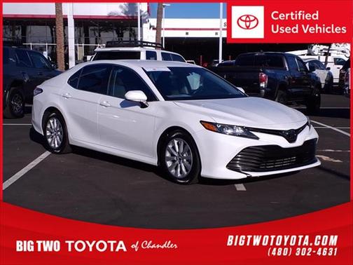 2018 Toyota Camry SE