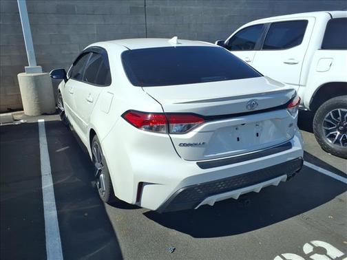 WHITE 2021 Toyota Corolla SE