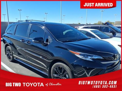 2023 Toyota Sienna Platinum
